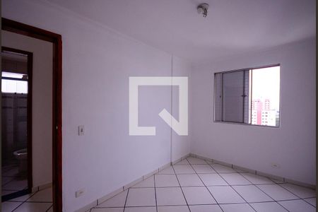 Quarto 1  de apartamento para alugar com 2 quartos, 50m² em Jardim Celeste, São Paulo