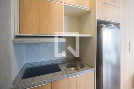 Cozinha de apartamento à venda com 1 quarto, 24m² em Santo Amaro, São Paulo