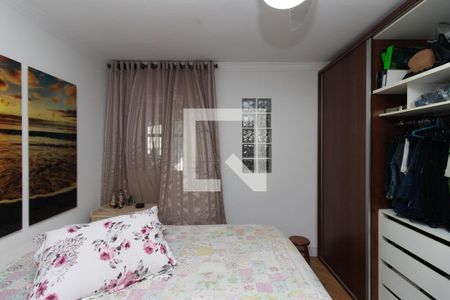 Quarto Suíte 1 de casa à venda com 3 quartos, 221m² em Vila Maria Baixa, São Paulo