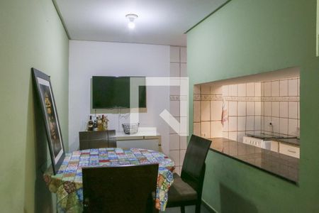 Sala de casa à venda com 4 quartos, 120m² em Perdizes, São Paulo