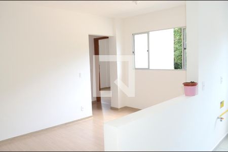 Sala/Cozinha de apartamento para alugar com 2 quartos, 65m² em Goiânia, Belo Horizonte