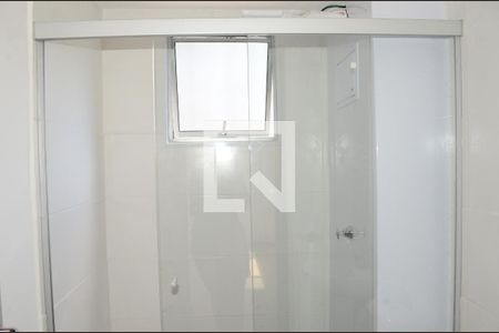 Banheiro de apartamento para alugar com 2 quartos, 65m² em Goiânia, Belo Horizonte