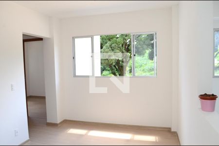 Sala de apartamento para alugar com 2 quartos, 65m² em Goiânia, Belo Horizonte