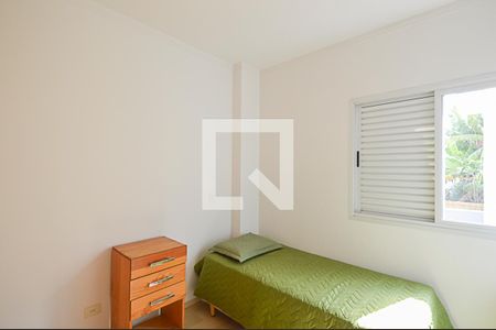 Casa de condomínio à venda com 314m², 4 quartos e 4 vagas Casa de condomínio à venda com 314m², 4 quartos e 4 vagasQuarto 2