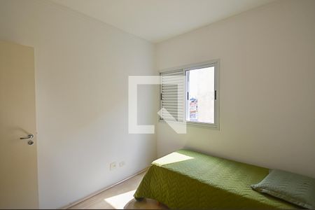 Casa de condomínio à venda com 314m², 4 quartos e 4 vagas Casa de condomínio à venda com 314m², 4 quartos e 4 vagasQuarto 2