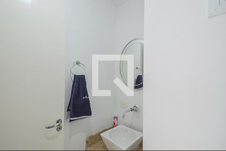 Casa de condomínio à venda com 314m², 4 quartos e 4 vagas Casa de condomínio à venda com 314m², 4 quartos e 4 vagasLavabo