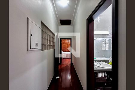 Corredor Quartos  de casa para alugar com 3 quartos, 300m² em Santo Amaro, São Paulo