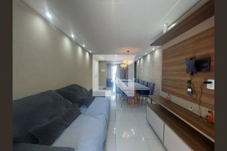 Sala de apartamento à venda com 3 quartos, 73m² em Jardim Sabara, São Paulo