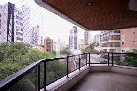 Sala - Varanda  de apartamento à venda com 4 quartos, 184m² em Aclimação, São Paulo