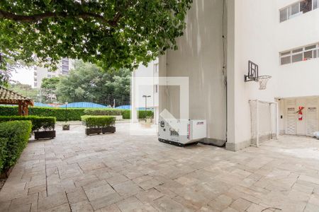 Apartamento para alugar com 215m², 4 quartos e 2 vagas Apartamento para alugar com 215m², 4 quartos e 2 vagasÁrea Comum