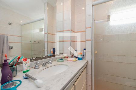 Apartamento para alugar com 215m², 4 quartos e 2 vagas Apartamento para alugar com 215m², 4 quartos e 2 vagasBanheiro