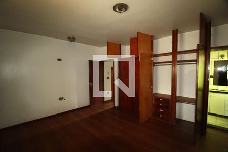 Quarto 1 de casa para alugar com 3 quartos, 300m² em Saraiva, Uberlândia