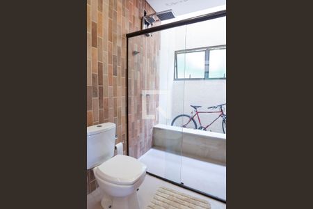 Casa de condomínio à venda com 350m², 3 quartos e 2 vagas Casa de condomínio à venda com 350m², 3 quartos e 2 vagasbanheiro suite hospedes