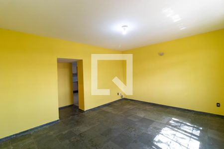 Salas de casa à venda com 4 quartos, 200m² em Vila Nova, Campinas