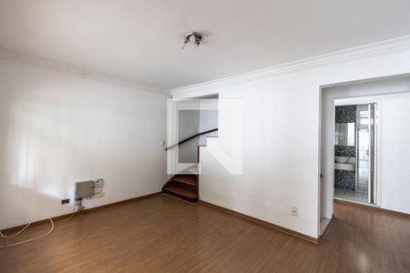 Sala de casa à venda com 2 quartos, 105m² em Santa Cecilia, São Paulo