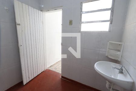 Banheiro de casa à venda com 1 quarto, 65m² em Vila Celeste, São Paulo