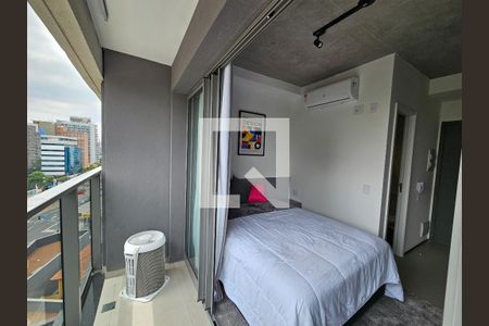 Varanda  de kitnet/studio à venda com 1 quarto, 32m² em Paraíso, São Paulo