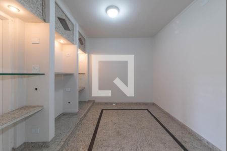 Sala de TV de casa para alugar com 3 quartos, 340m² em Vila Cordeiro, São Paulo