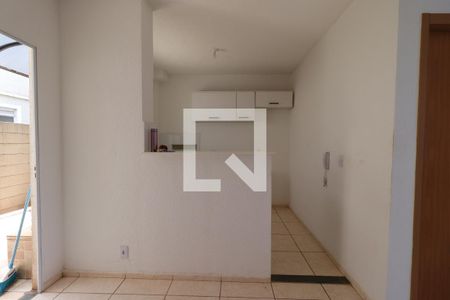 Cozinha de apartamento para alugar com 2 quartos, 45m² em Chácaras Hipica, Ribeirão Preto