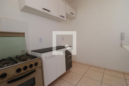 Cozinha de apartamento para alugar com 2 quartos, 45m² em Chácaras Hipica, Ribeirão Preto