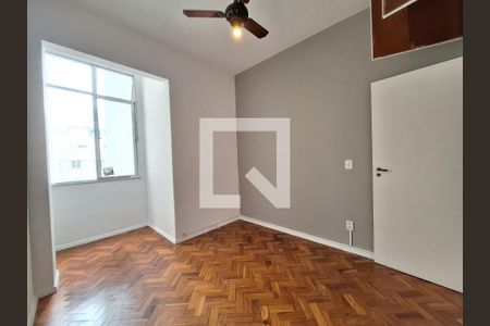 Quarto 2 de apartamento para alugar com 3 quartos, 96m² em Laranjeiras, Rio de Janeiro