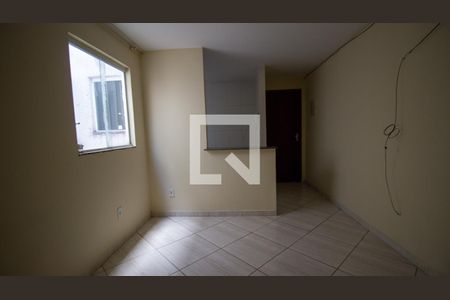 Sala de kitnet/studio para alugar com 1 quarto, 40m² em Vargem Pequena, Rio de Janeiro