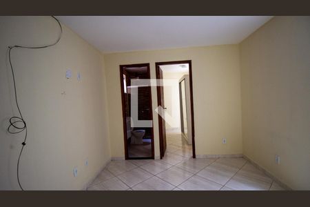 Sala de kitnet/studio para alugar com 1 quarto, 40m² em Vargem Pequena, Rio de Janeiro