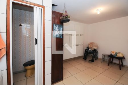 Casa à venda com 139m², 2 quartos e 3 vagas Casa à venda com 139m², 2 quartos e 3 vagasÁrea de Serviço