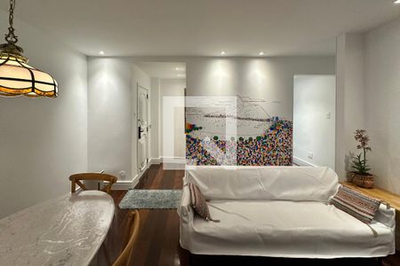 Sala de apartamento à venda com 2 quartos, 90m² em Copacabana, Rio de Janeiro