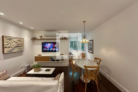 Sala de apartamento à venda com 2 quartos, 90m² em Copacabana, Rio de Janeiro