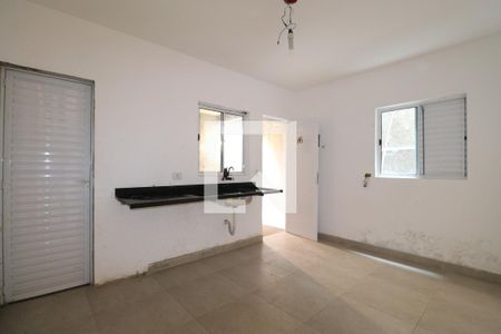 Sala/Cozinha de kitnet/studio à venda com 1 quarto, 35m² em Vila Romana, São Paulo