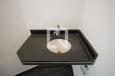 Lavabo de casa de condomínio para alugar com 3 quartos, 202m² em Vila Santa Clara, São Paulo