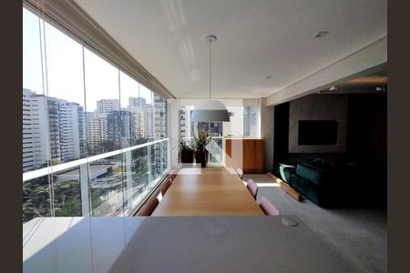 Apartamento à venda com 1 quarto, 79m² em Moema, São Paulo