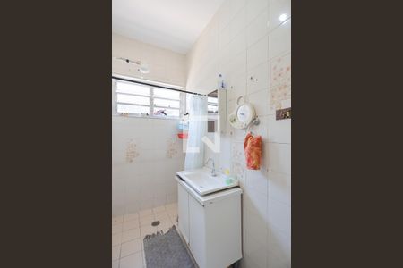 Casa à venda com 298m², 3 quartos e 12 vagas Casa à venda com 298m², 3 quartos e 12 vagasBanheiro de serviço