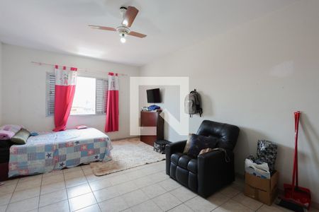 Casa à venda com 298m², 3 quartos e 12 vagas Casa à venda com 298m², 3 quartos e 12 vagasQuarto 1