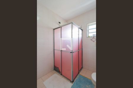 Casa à venda com 298m², 3 quartos e 12 vagas Casa à venda com 298m², 3 quartos e 12 vagasBanheiro