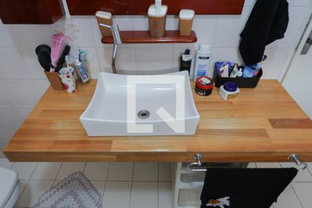 Casa à venda com 298m², 3 quartos e 12 vagas Casa à venda com 298m², 3 quartos e 12 vagasBanheiro da Suíte