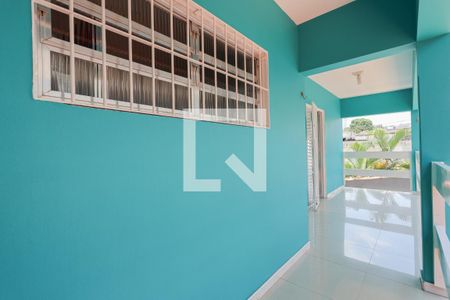 Casa à venda com 298m², 3 quartos e 12 vagas Casa à venda com 298m², 3 quartos e 12 vagasVaranda da Suíte