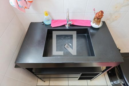 Lavabo de casa para alugar com 3 quartos, 298m² em Vila Roque, São Paulo