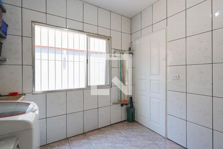Casa à venda com 298m², 3 quartos e 12 vagas Casa à venda com 298m², 3 quartos e 12 vagasÁrea de serviço