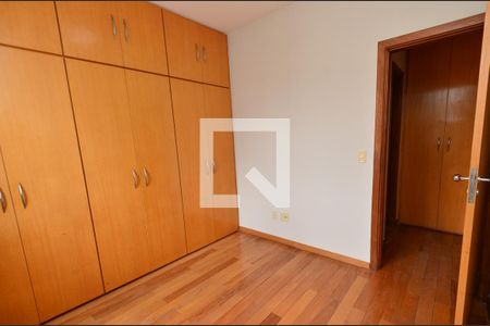 Quarto1 de apartamento para alugar com 4 quartos, 248m² em Centro, Belo Horizonte