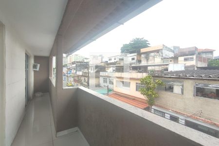 Sacada de casa de condomínio para alugar com 2 quartos, 80m² em Taquara, Rio de Janeiro