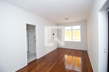 Sala de apartamento à venda com 3 quartos, 95m² em Colégio Batista, Belo Horizonte