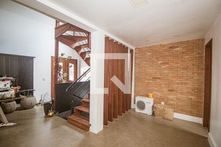 Sala de casa à venda com 3 quartos, 244m² em Vila Nova, Porto Alegre