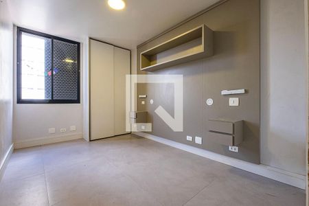 Quarto de apartamento à venda com 1 quarto, 48m² em Vila Madalena, São Paulo