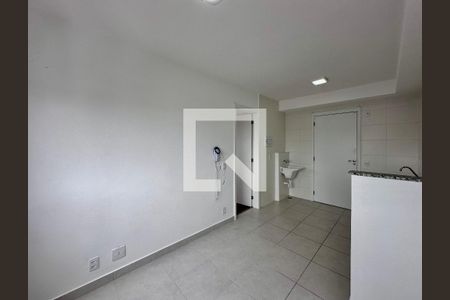 Sala de apartamento para alugar com 1 quarto, 25m² em Jardim Mirante, São Paulo