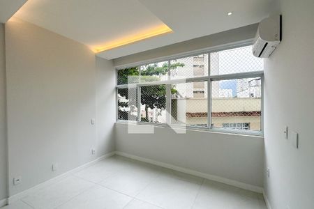 Quarto 01 de apartamento para alugar com 3 quartos, 1123m² em Ipanema, Rio de Janeiro