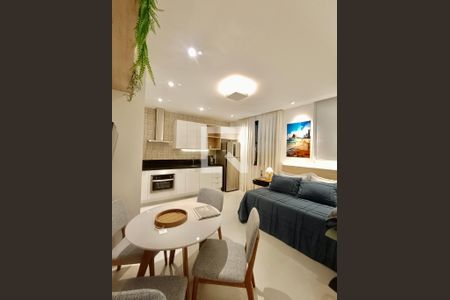 Studio de kitnet/studio para alugar com 1 quarto, 27m² em Copacabana, Rio de Janeiro