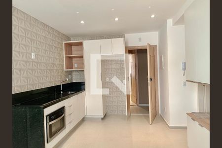 Sala / cozinha americana  de apartamento para alugar com 1 quarto, 37m² em Copacabana, Rio de Janeiro