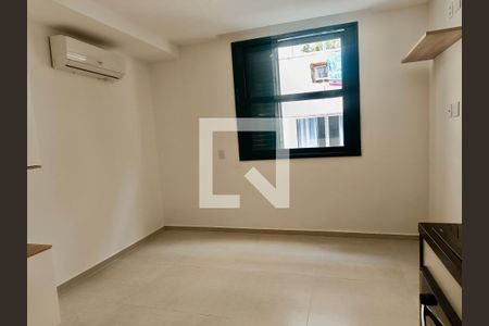 Sala / cozinha americana  de apartamento para alugar com 1 quarto, 37m² em Copacabana, Rio de Janeiro